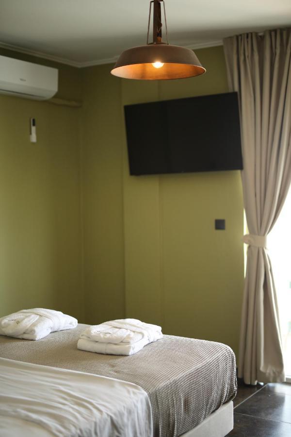 Conte Cristo Suites ปาราเลียกาเตอรีนิส ภายนอก รูปภาพ