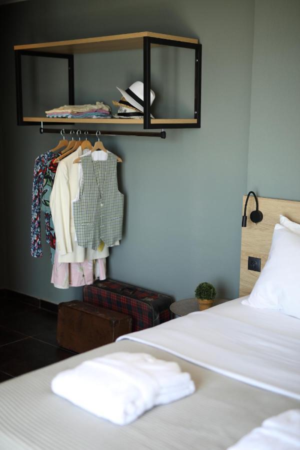 Conte Cristo Suites ปาราเลียกาเตอรีนิส ภายนอก รูปภาพ