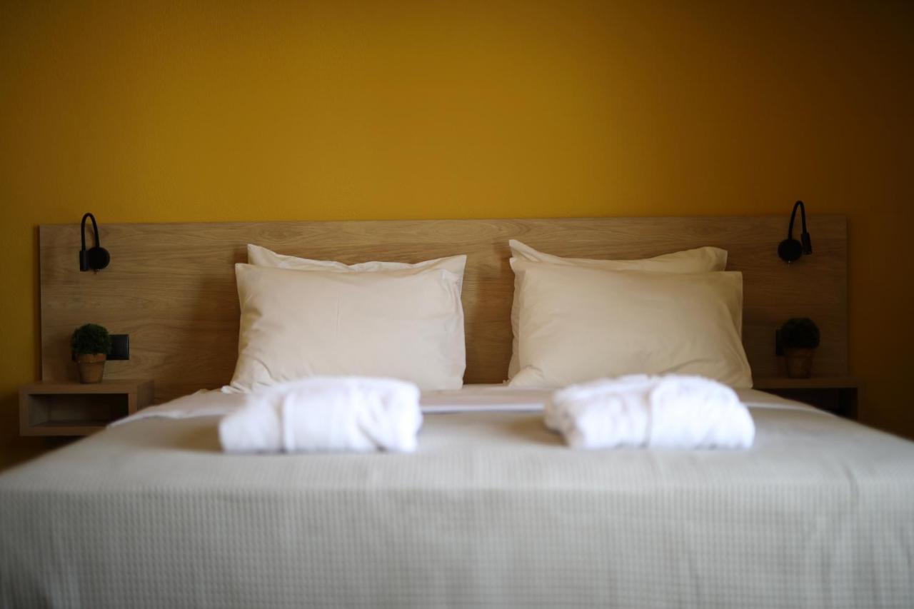 Conte Cristo Suites ปาราเลียกาเตอรีนิส ภายนอก รูปภาพ