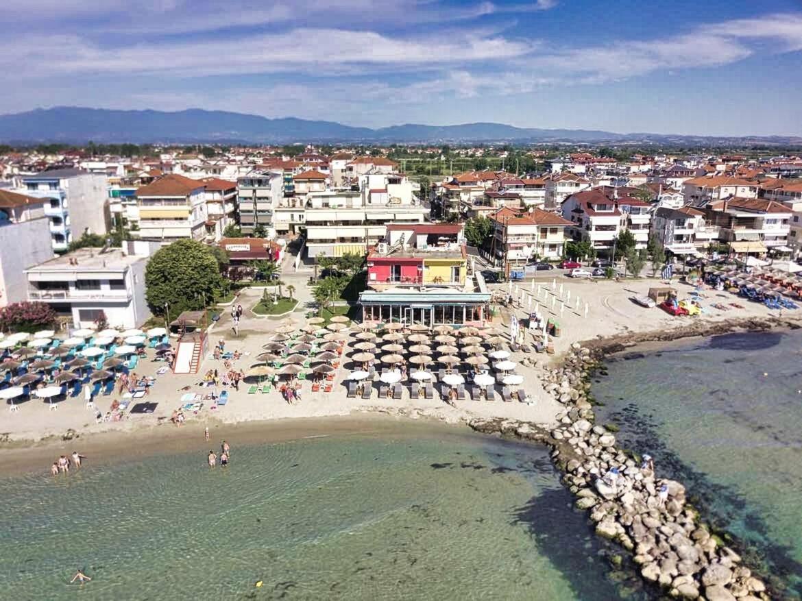 Conte Cristo Suites ปาราเลียกาเตอรีนิส ภายนอก รูปภาพ